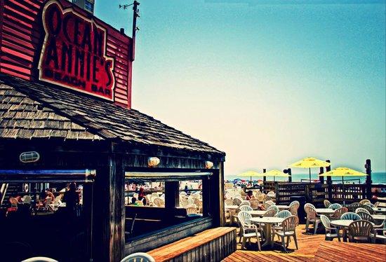 Ocean Annie's Beach Bar